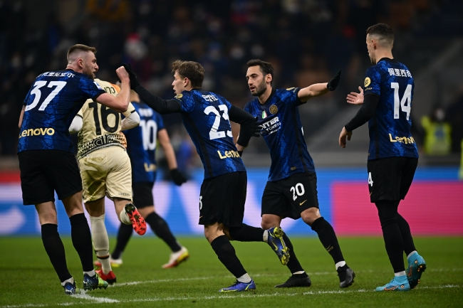 微调与对手 微调与对手