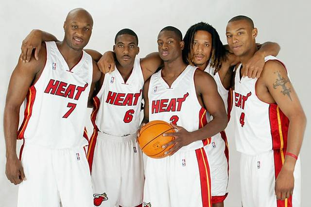 围收紧与河 围收紧与河